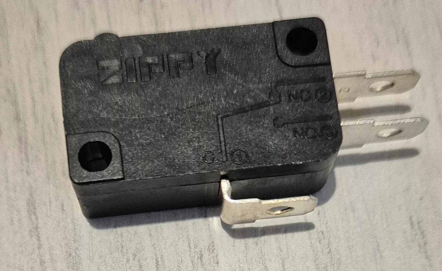Zippy mikroprekidač za Lux Dart